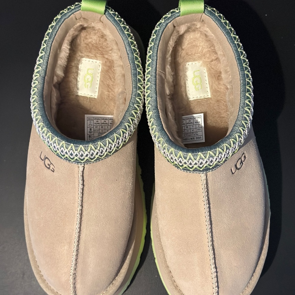 NIB - UGG Tazz Slipper Mustard Seed Neon Green Size 7 - Picture 5 of 13